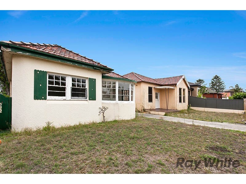 9 and 9A Robinson Street, Monterey NSW 2217