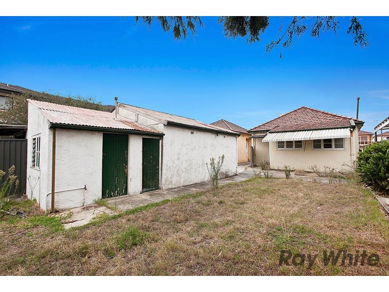 9 and 9A Robinson Street, Monterey NSW 2217