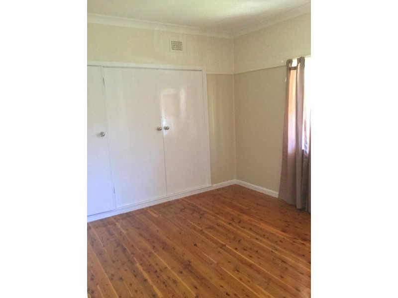 18 Rawson Road, Greenacre NSW 2190