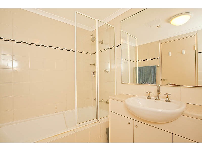 805/5 Rockdale Plaza Drive, Rockdale NSW 2216