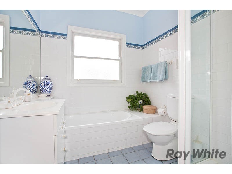 52 Lynwen Crescent, Banksia NSW 2216