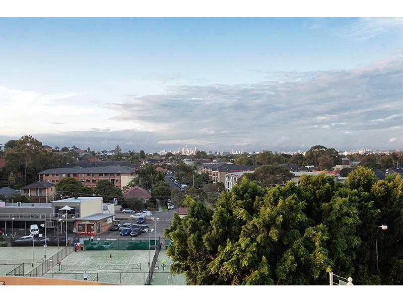 605/5 Rockdale Plaza Drive, Rockdale NSW 2216