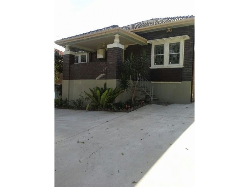 427 Homer Street, Earlwood NSW 2206