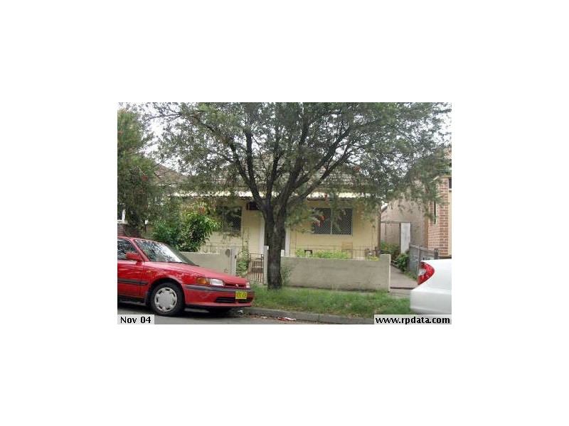 33 Railway Street, Banksia NSW 2216