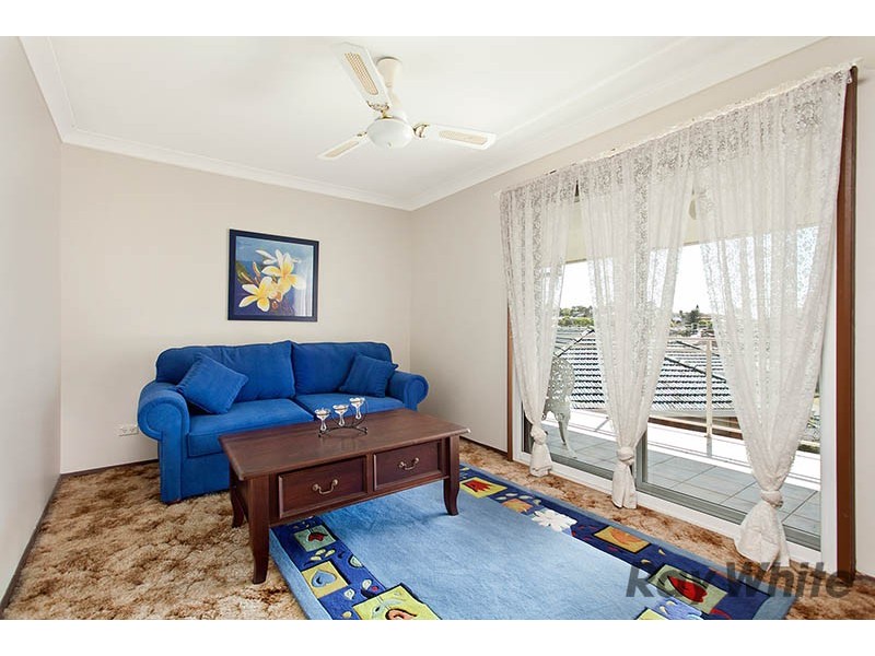 10 Oak Place, Banksia NSW 2216