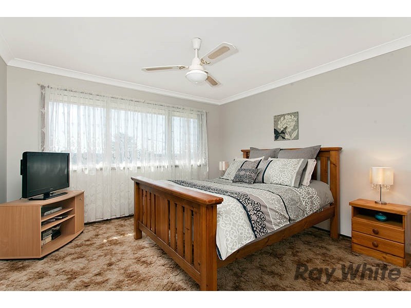 10 Oak Place, Banksia NSW 2216