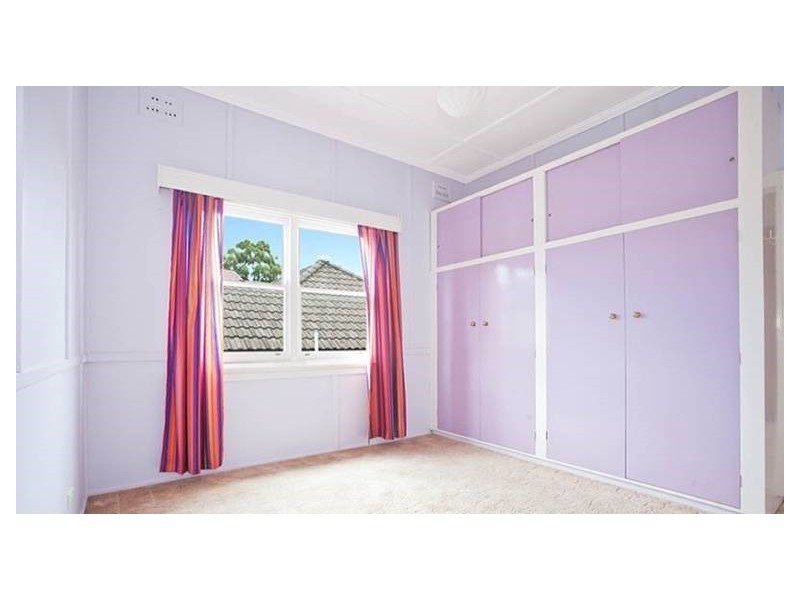 4 Arthur Street, Carlton NSW 2218