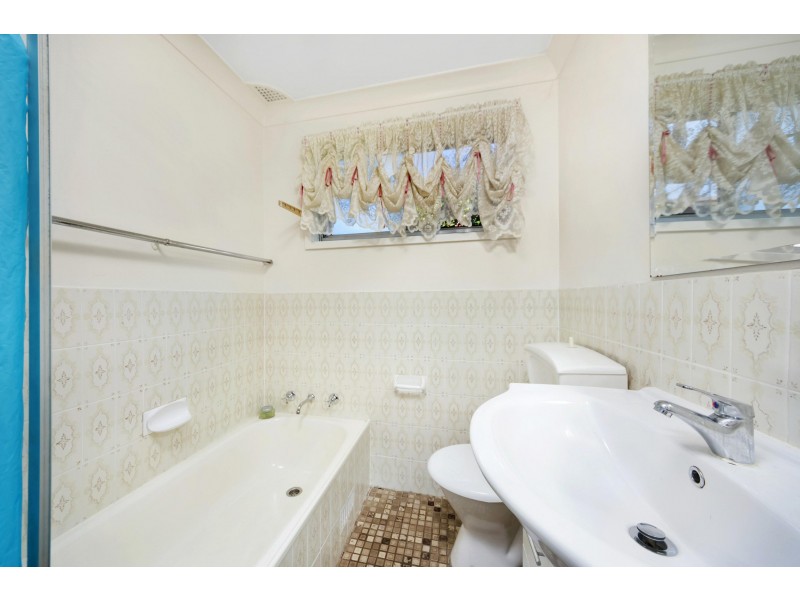 23A Salt Pan Road, Peakhurst NSW 2210