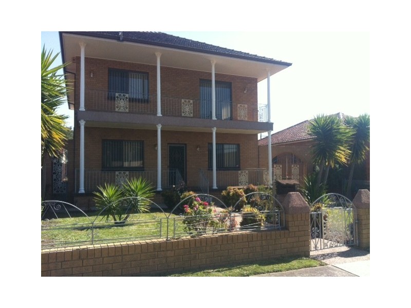 3 Ewen Street, Roselands NSW 2196