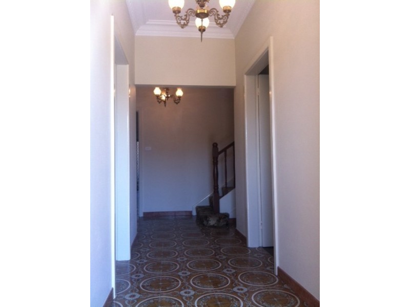 3 Ewen Street, Roselands NSW 2196