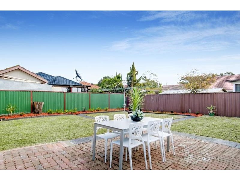 12 Hansen Avenue, Earlwood NSW 2206