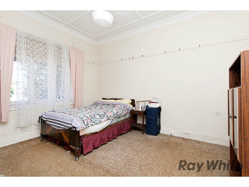 1 Wazir Street, Bardwell Valley NSW 2207