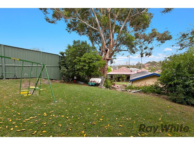 14 Planthurst Road, Carlton NSW 2218