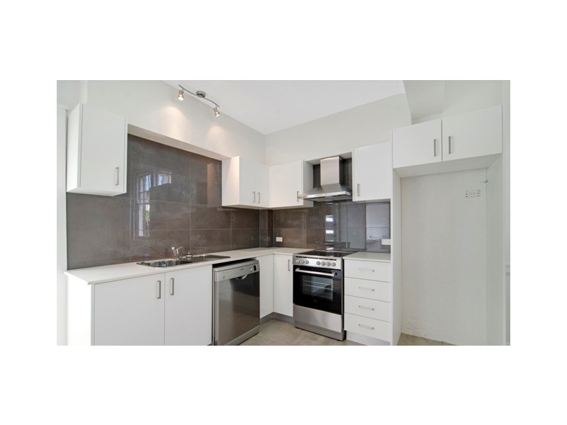 3/64 Cronulla Street, Carlton NSW 2218