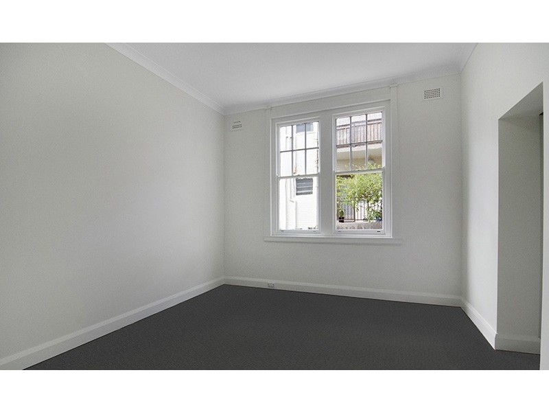 3/64 Cronulla Street, Carlton NSW 2218