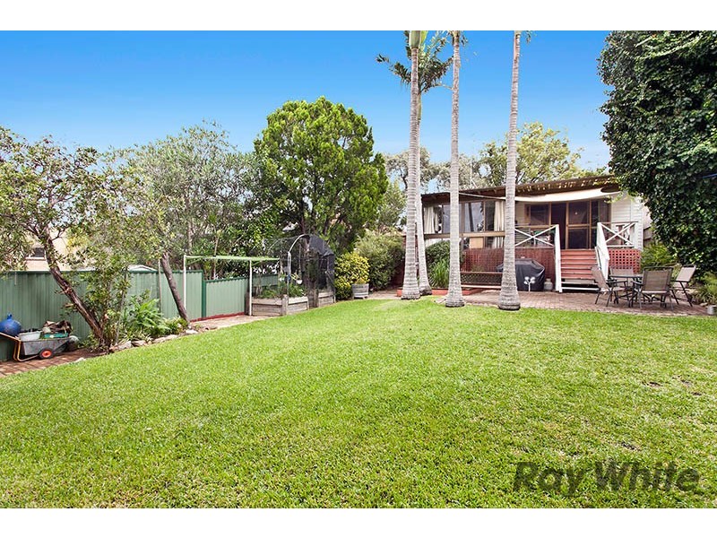 28 East Crescent, Hurstville Grove NSW 2220