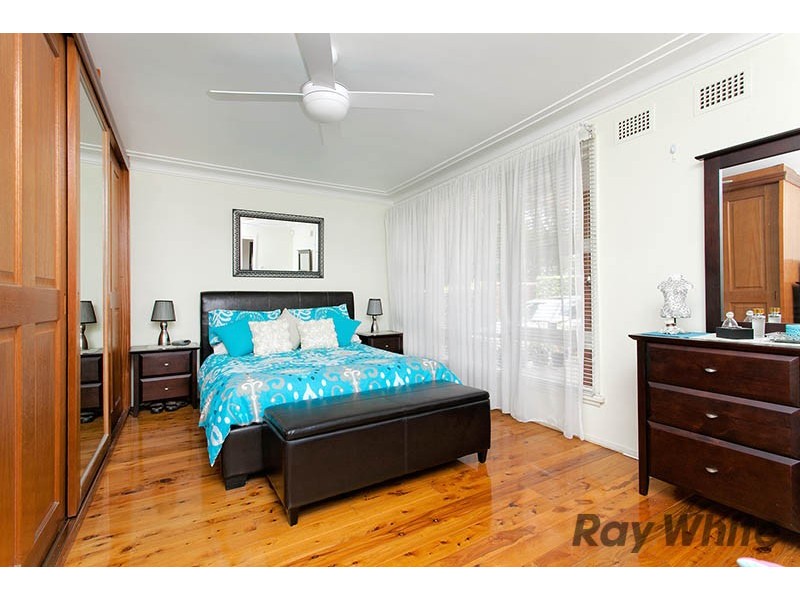 43 Belmore Road, Peakhurst NSW 2210