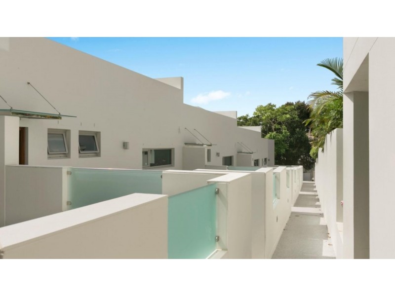 2/8 Florida Street, Sylvania NSW 2224