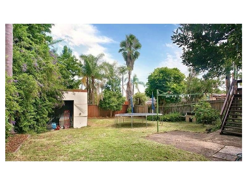 74 Bonds Road, Peakhurst NSW 2210