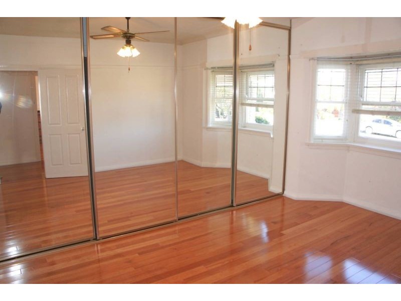 19 Ada Street, Kingsgrove NSW 2208