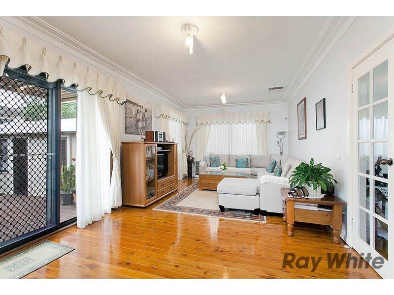 28 Oakleigh Avenue, Banksia NSW 2216