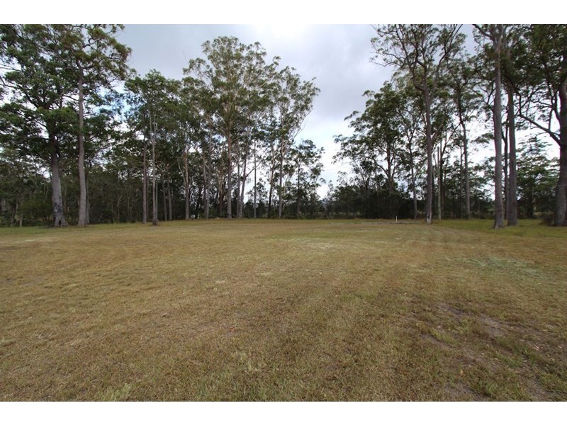 235 Aerodrome Road, Nabiac NSW 2312