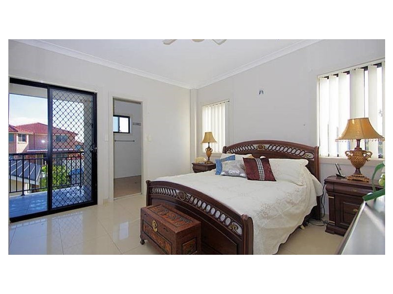 1 Rosebank Avenue, Kingsgrove NSW 2208