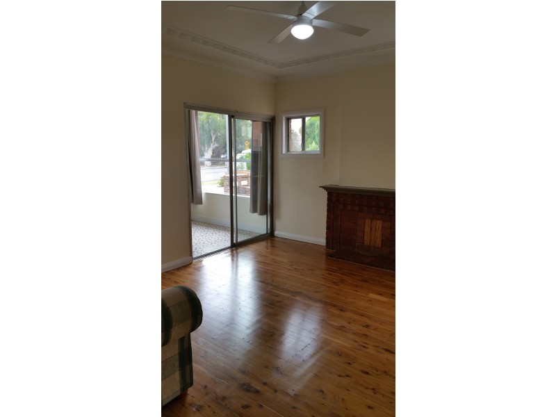 214 Connells Point Road, Connells Point NSW 2221