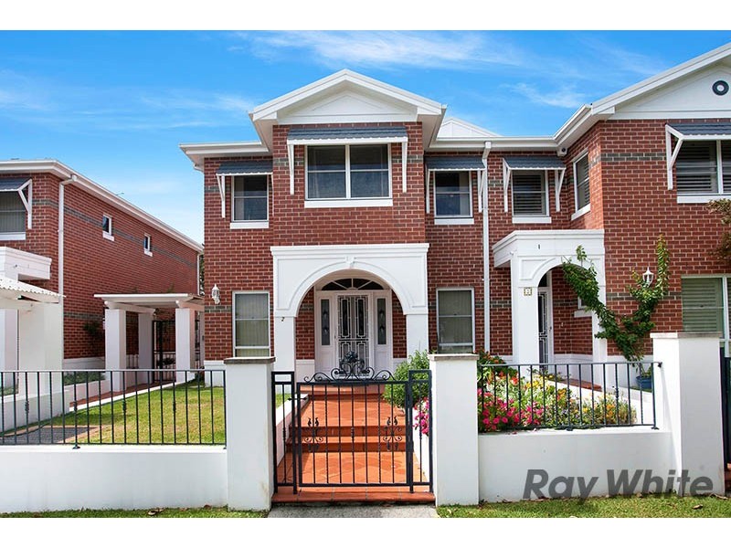 2/7-9 Woronora Parade, Oatley NSW 2223