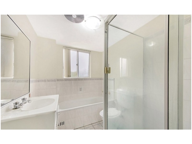 2/7 Heath Street, Bankstown NSW 2200