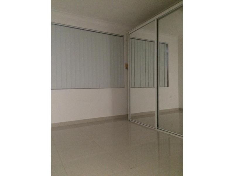 4/297 King Georges Road, Roselands NSW 2196