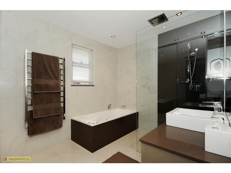 78 Hopetoun Circuit, Yarralumla ACT 2600