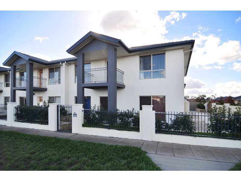 1/26 Mapleton Avenue, Harrison ACT 2914