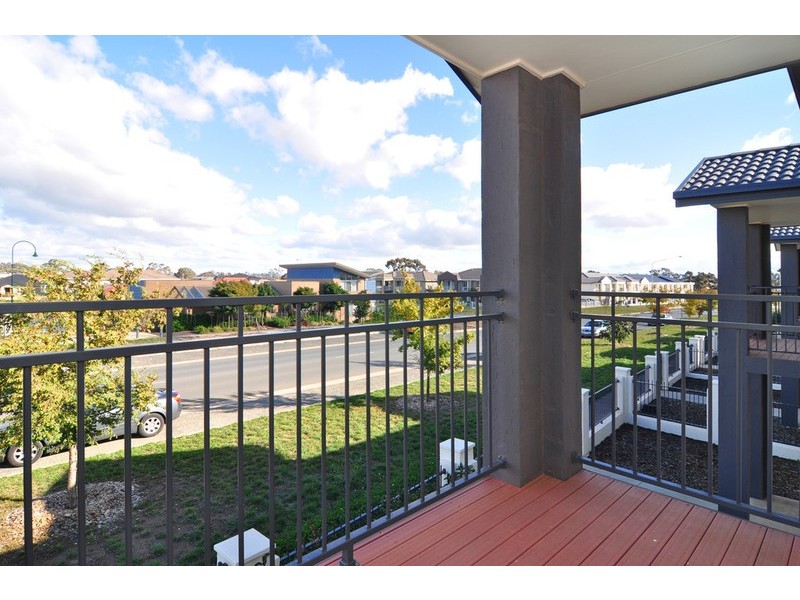 1/26 Mapleton Avenue, Harrison ACT 2914