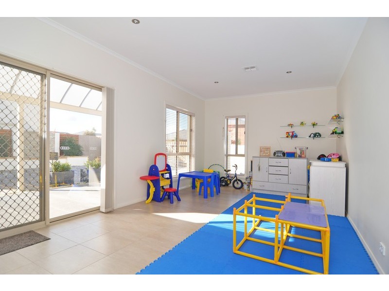 1/26 Mapleton Avenue, Harrison ACT 2914