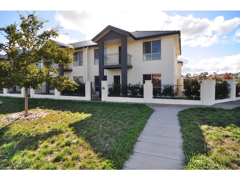 1/26 Mapleton Avenue, Harrison ACT 2914