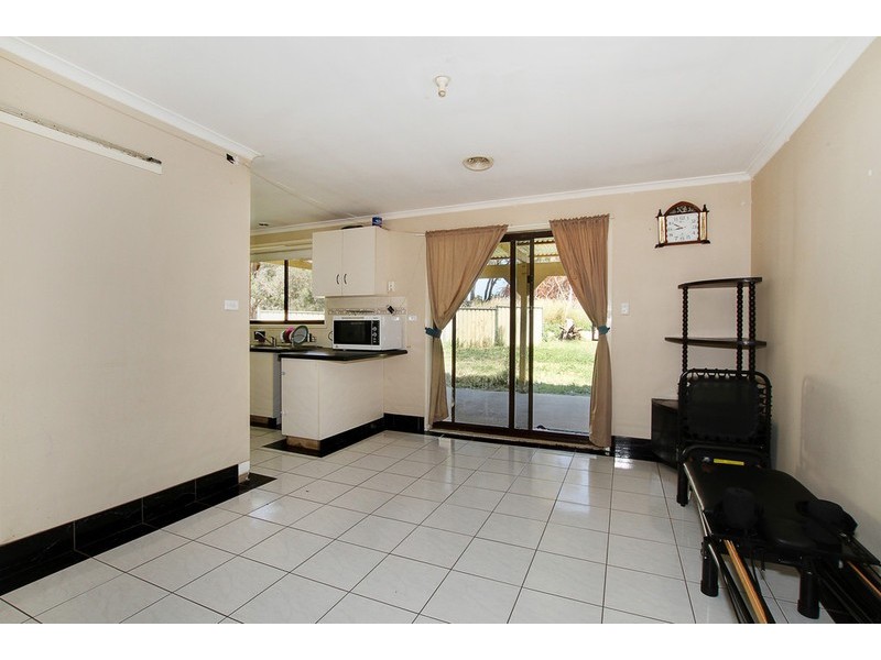 16 Skertchly Place, Florey ACT 2615
