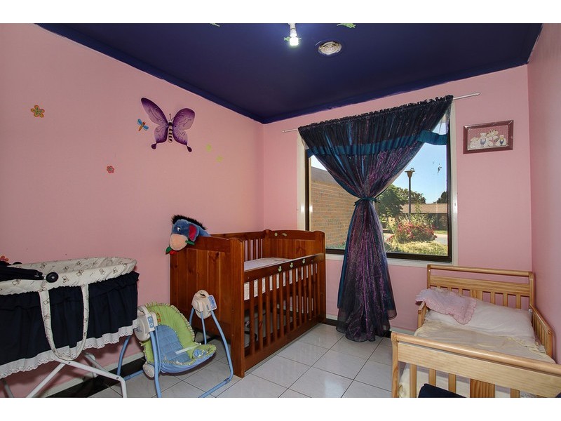 16 Skertchly Place, Florey ACT 2615
