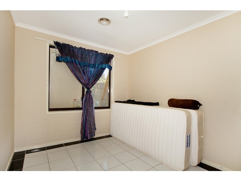 16 Skertchly Place, Florey ACT 2615