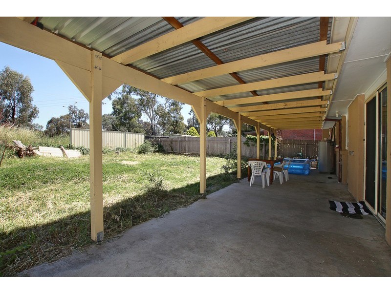 16 Skertchly Place, Florey ACT 2615