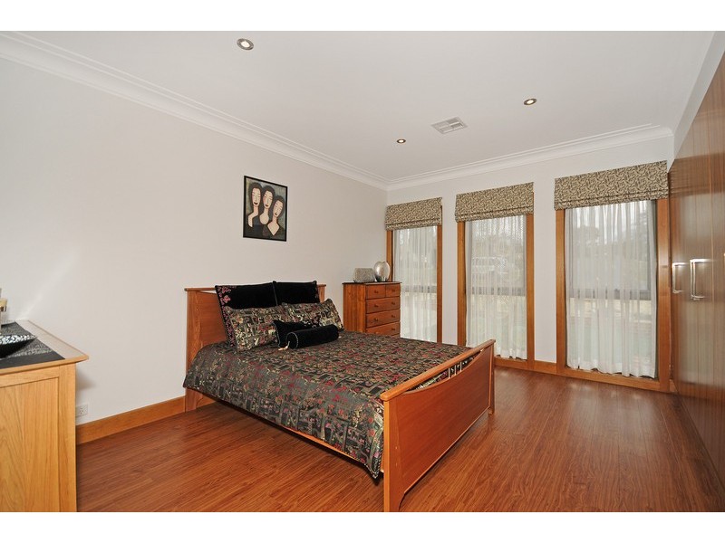 65 Hopetoun Circuit, Yarralumla ACT 2600