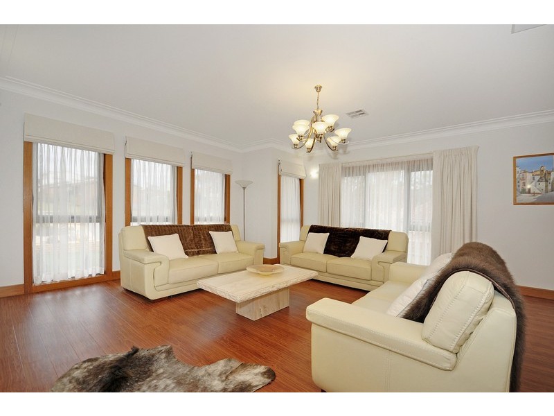 65 Hopetoun Circuit, Yarralumla ACT 2600