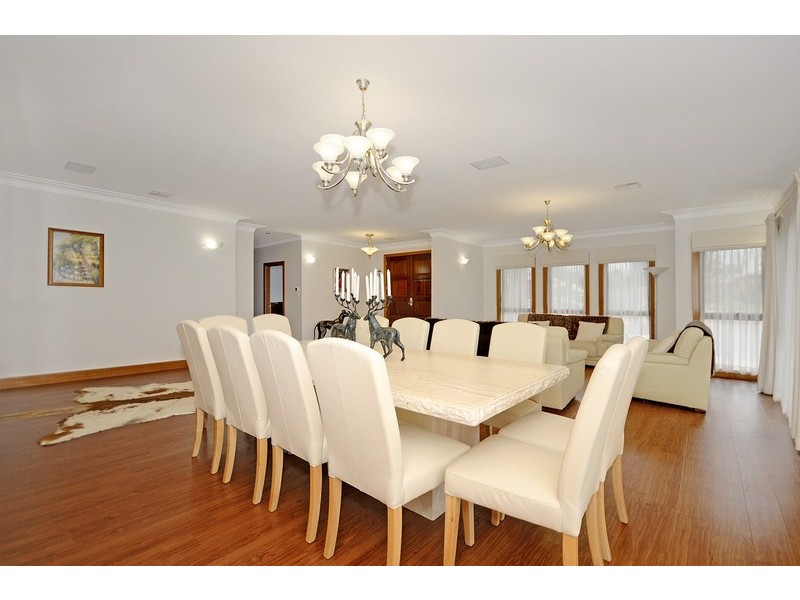 65 Hopetoun Circuit, Yarralumla ACT 2600