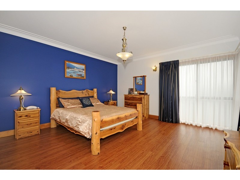 65 Hopetoun Circuit, Yarralumla ACT 2600