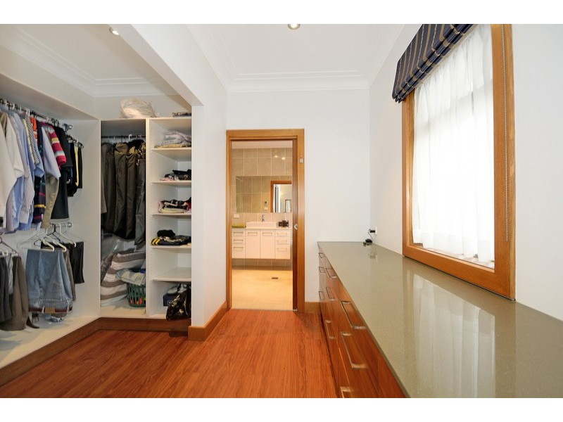 65 Hopetoun Circuit, Yarralumla ACT 2600