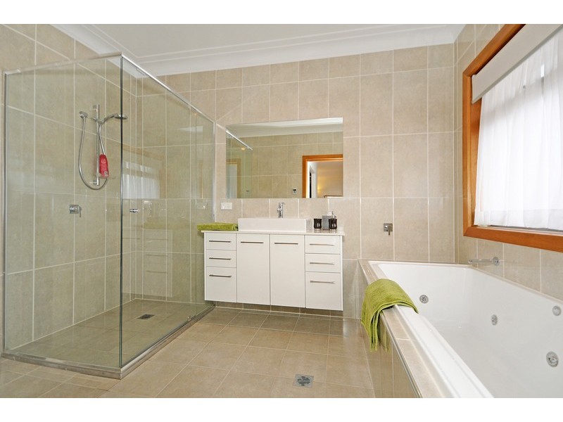 65 Hopetoun Circuit, Yarralumla ACT 2600