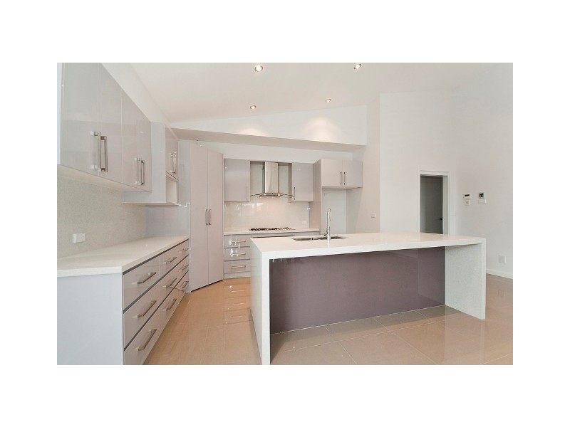 9 Hinde St, Franklin ACT 2913