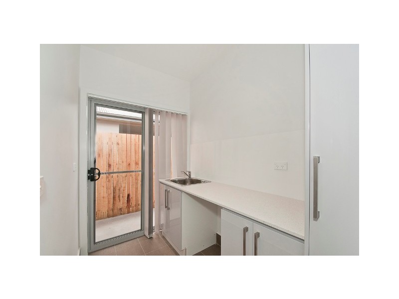 9 Hinde St, Franklin ACT 2913