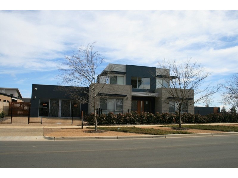6 Pinnacles St, Harrison ACT 2914