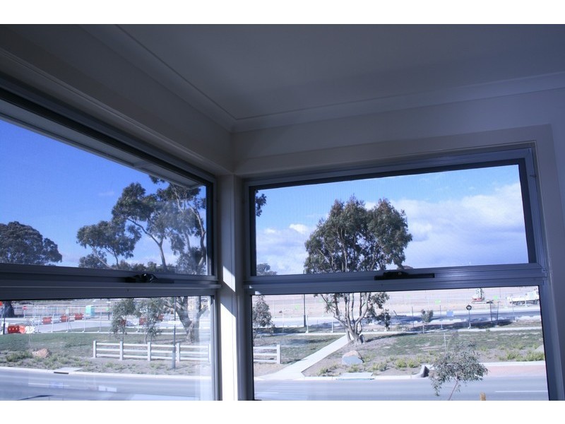 23 Amy Ackman St, Forde ACT 2914